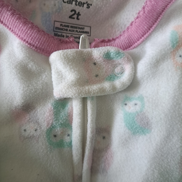 Carter’s Toddler Girls 2T Fleece Footed Pajamas – Lot of 2 - Picture 3 of 7